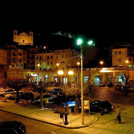 Il Postale Bed & Breakfast Castel Di Sangro Dış mekan fotoğraf