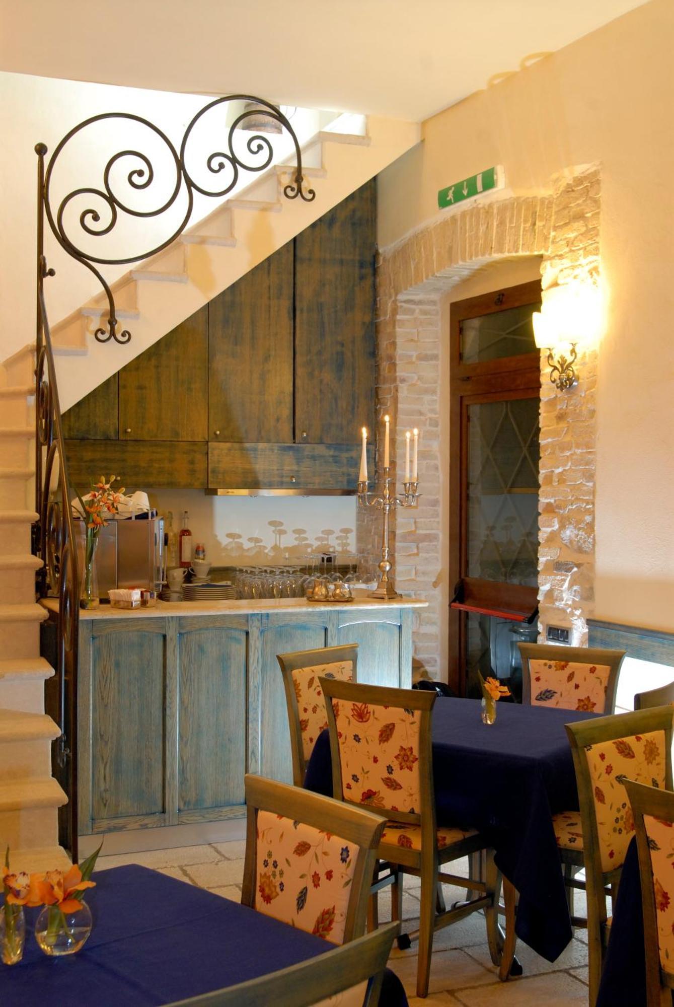 Il Postale Bed & Breakfast Castel Di Sangro Dış mekan fotoğraf